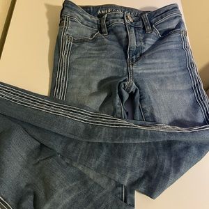 American eagle womens 00 striped light blue jeans